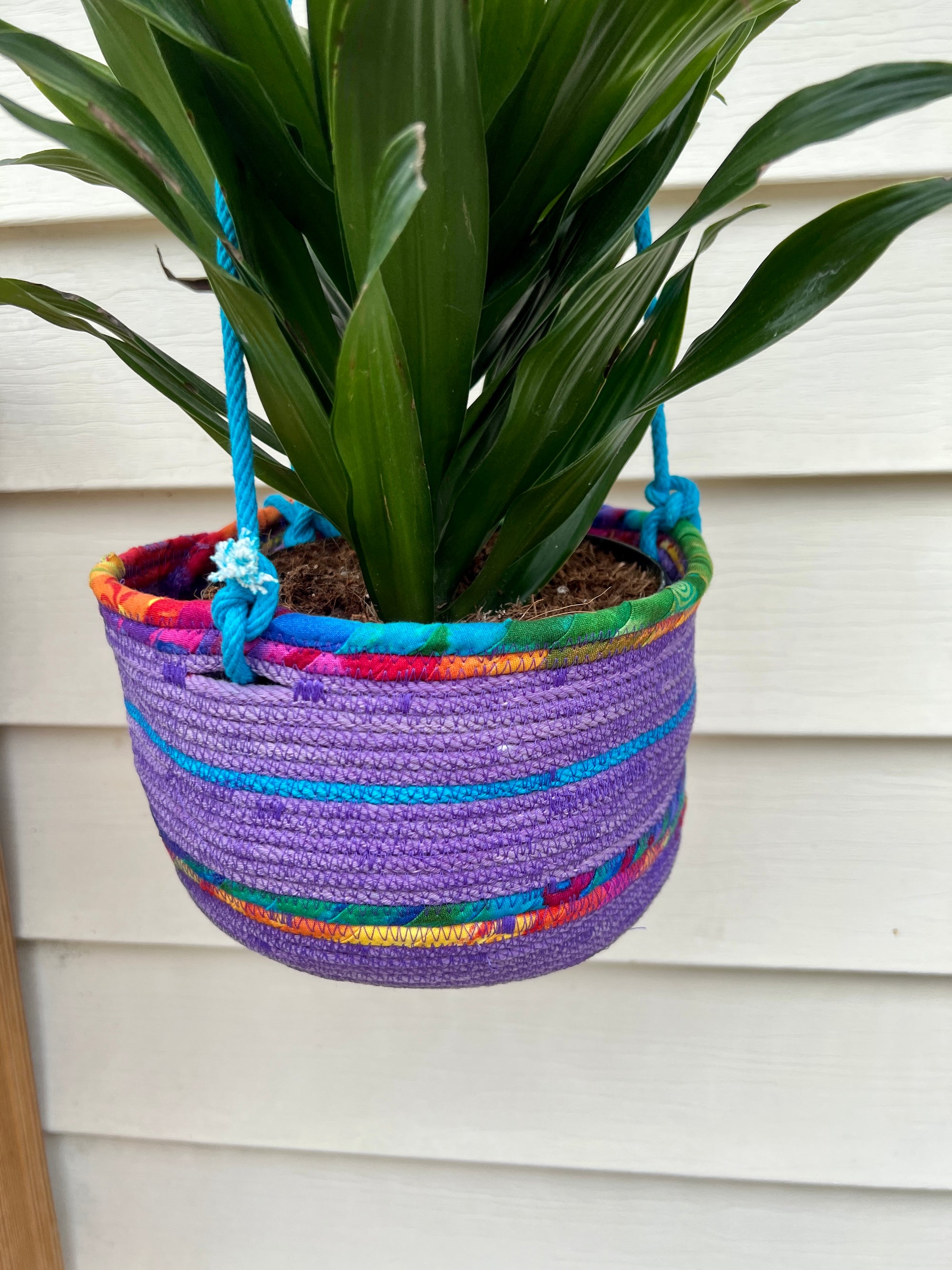 Coiled Rope Hanging Planter Grape with Rainbow Accent