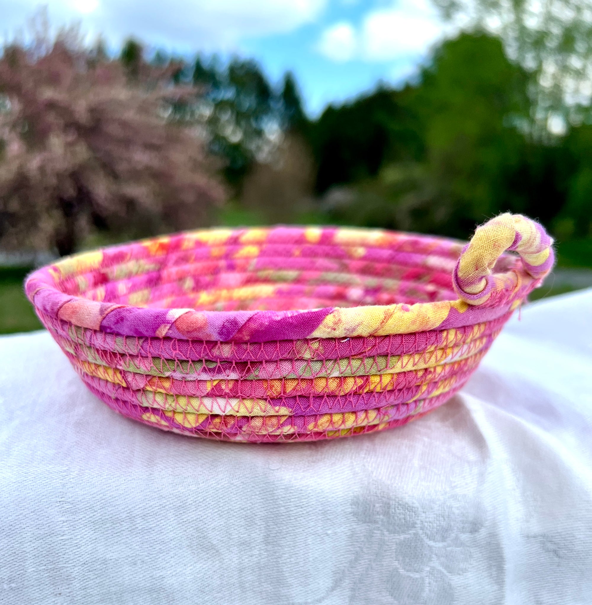 Basket Coiled Rope in Pinks with Yellow