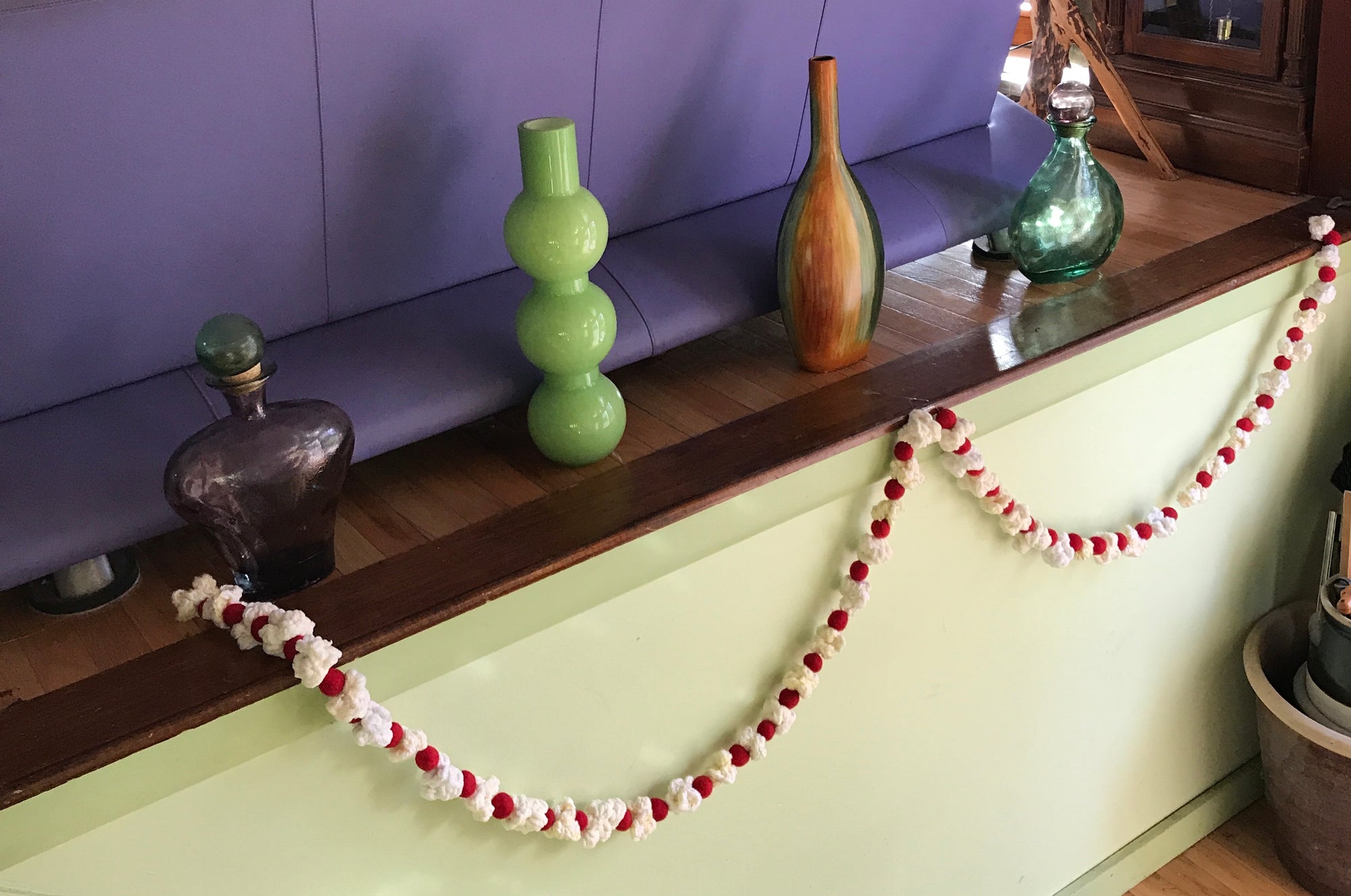 Popcorn and Cranberry Garland - Crochet and Felted