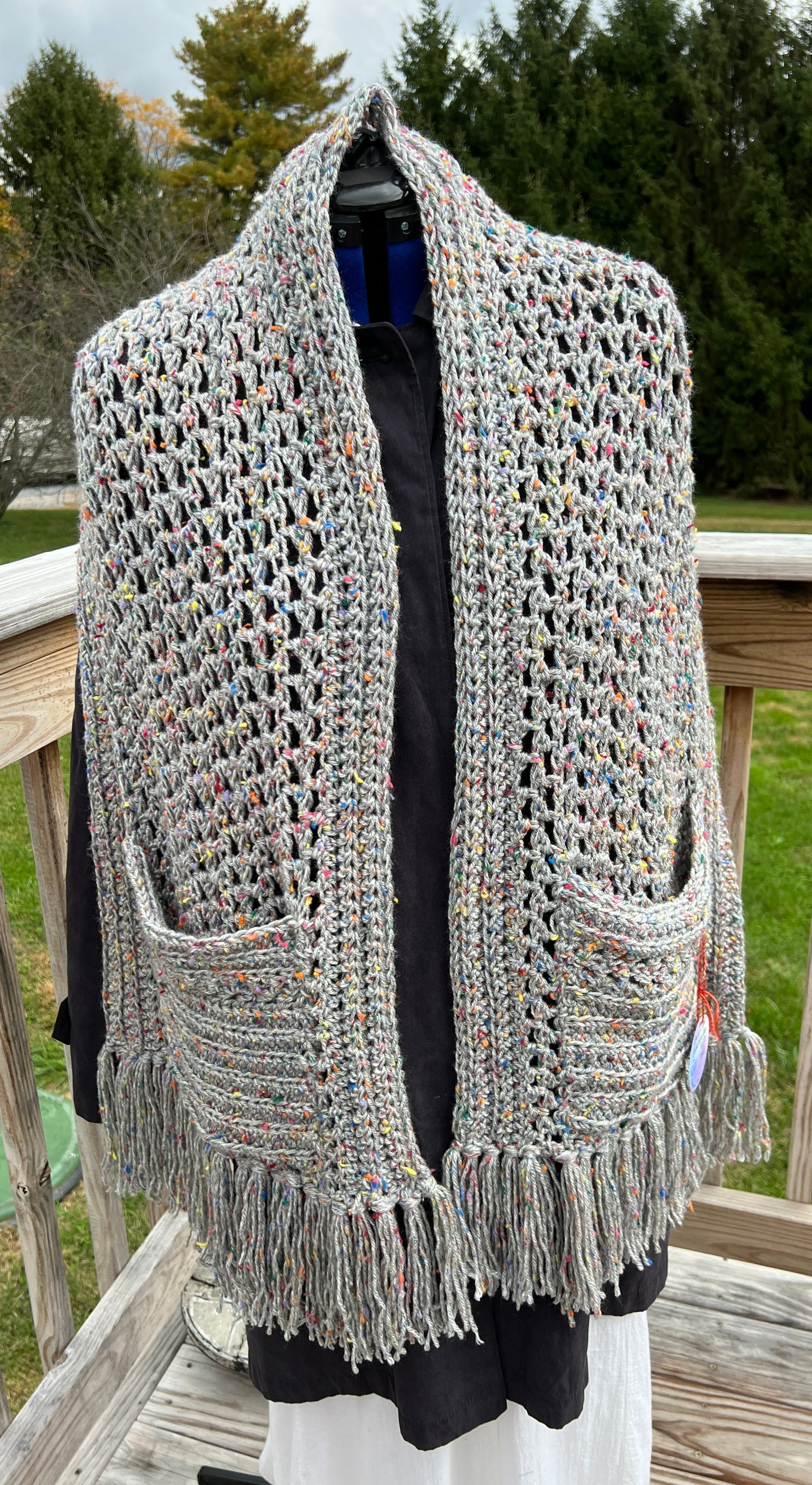 Pocket Shawl Gray Tweed