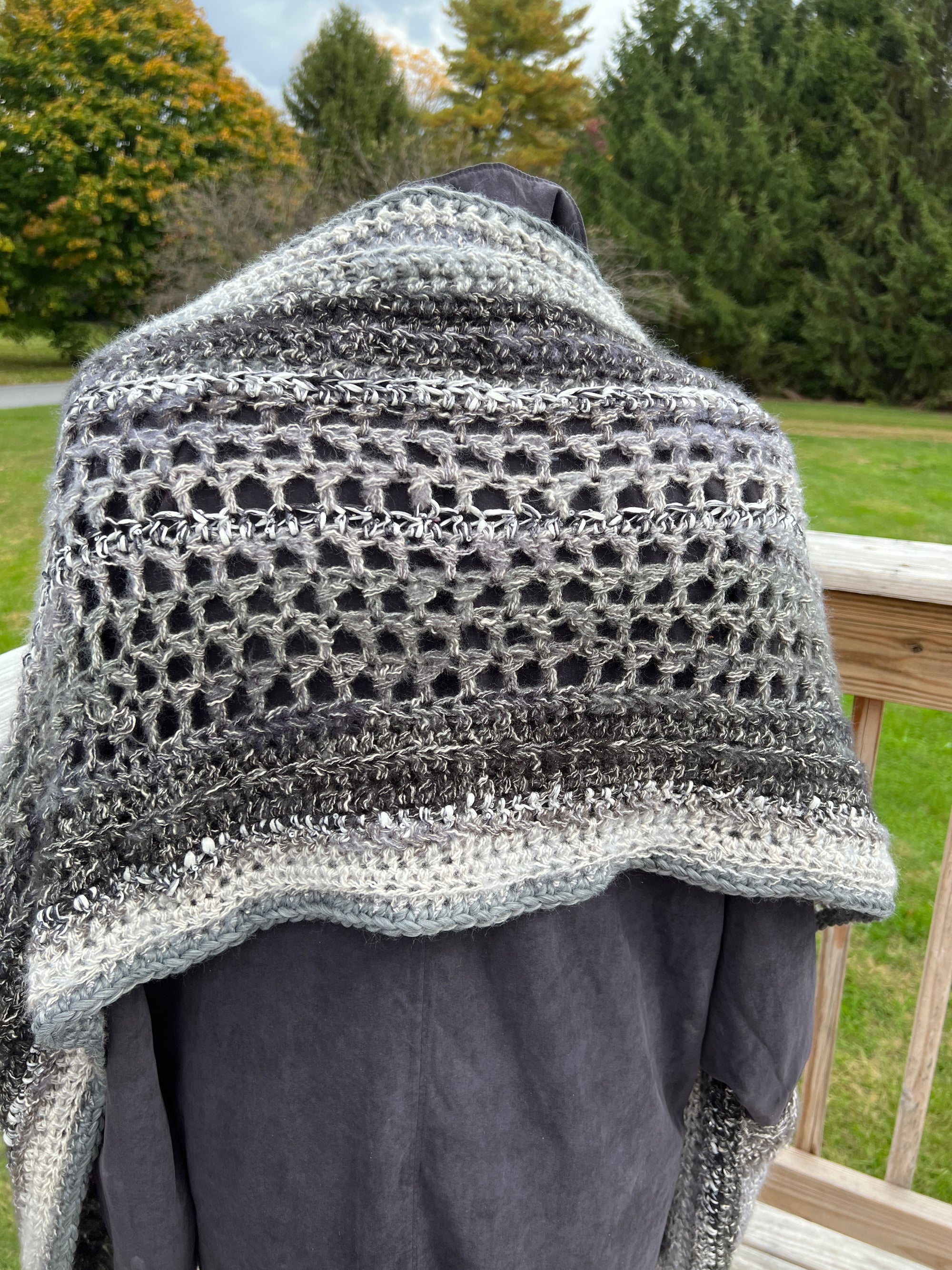 Pocket Shawl Gray and Silver Sparkle